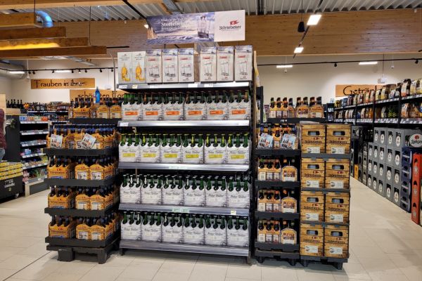 EDEKA Susanne Krüger e.K. in Binz OT Prora - Störtebekerbrauerei Bier